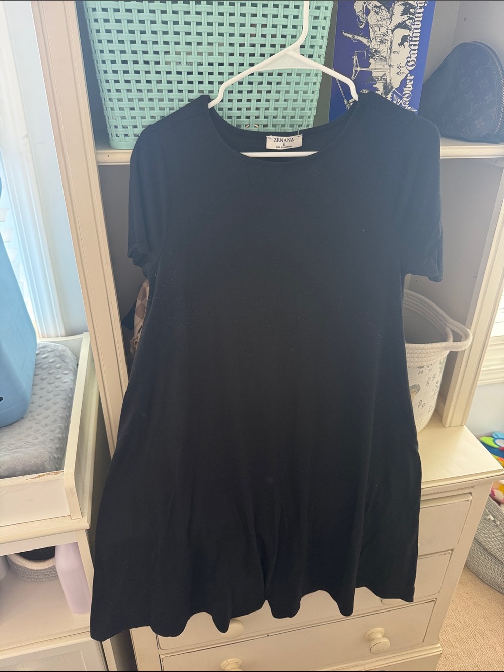 Zenana Outfitters Black Short Sleeve Swing Tunic